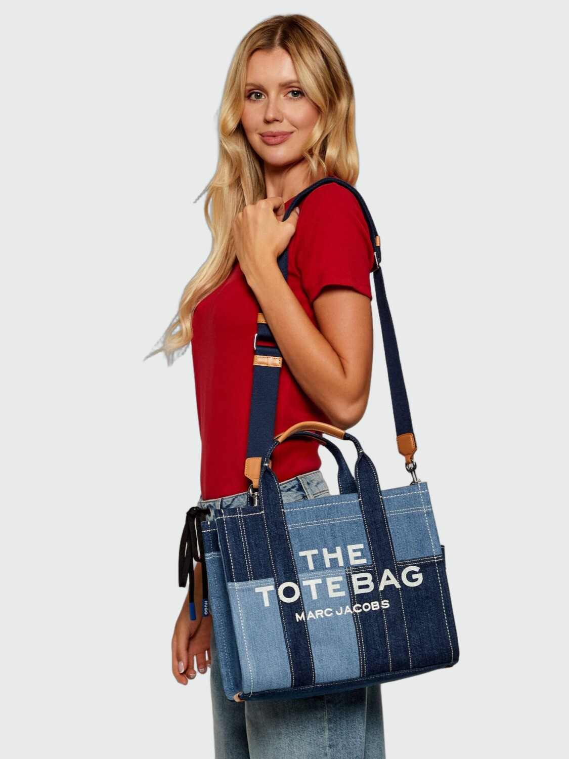 MARC JACOBS - THE SMALL TRAVELER TOTE Alta Automática