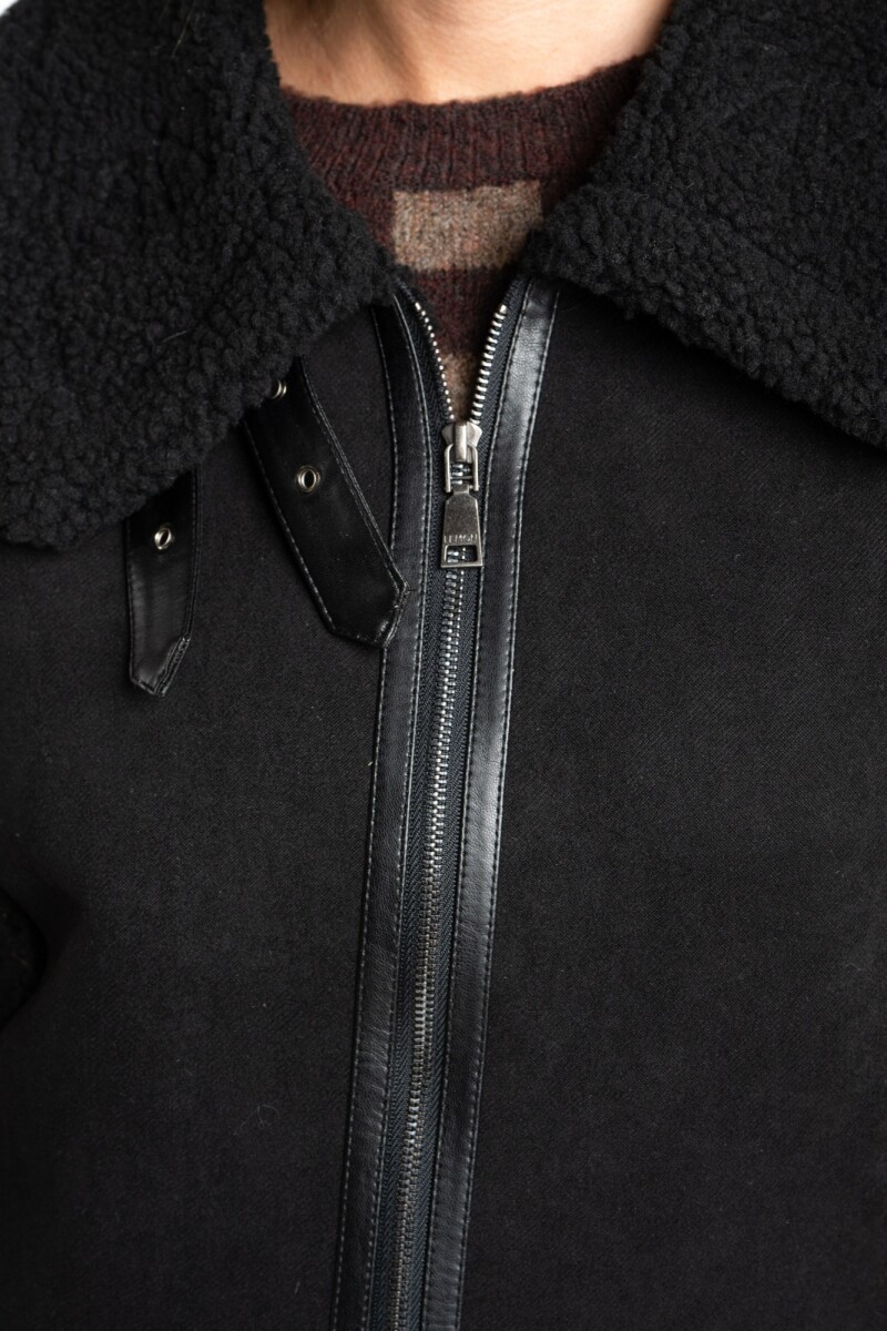 Chaleco Gamulan Negro