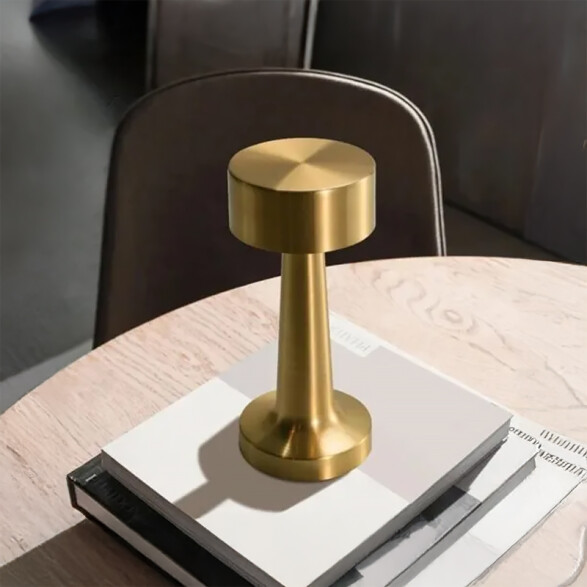 Lámpara de mesa LED inalámbrica 2W dorado USB-C IX5012