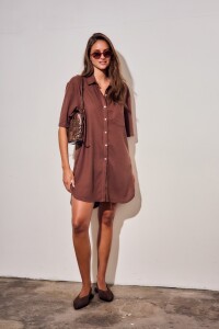 Vestido Camisero Con Lino Marron