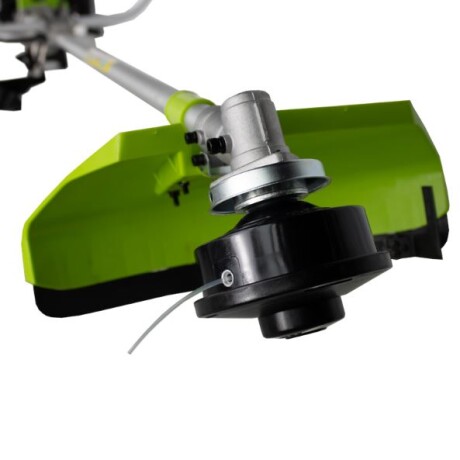 Desamalezadora A Nafta 52cc 2HP Forest & Garden DESG752/3C Desamalezadora A Nafta 52cc 2HP Forest & Garden DESG752/3C