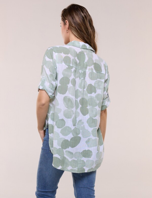 Camisa Estampada Y Ruedo Asimetrico VERDE/MULTI