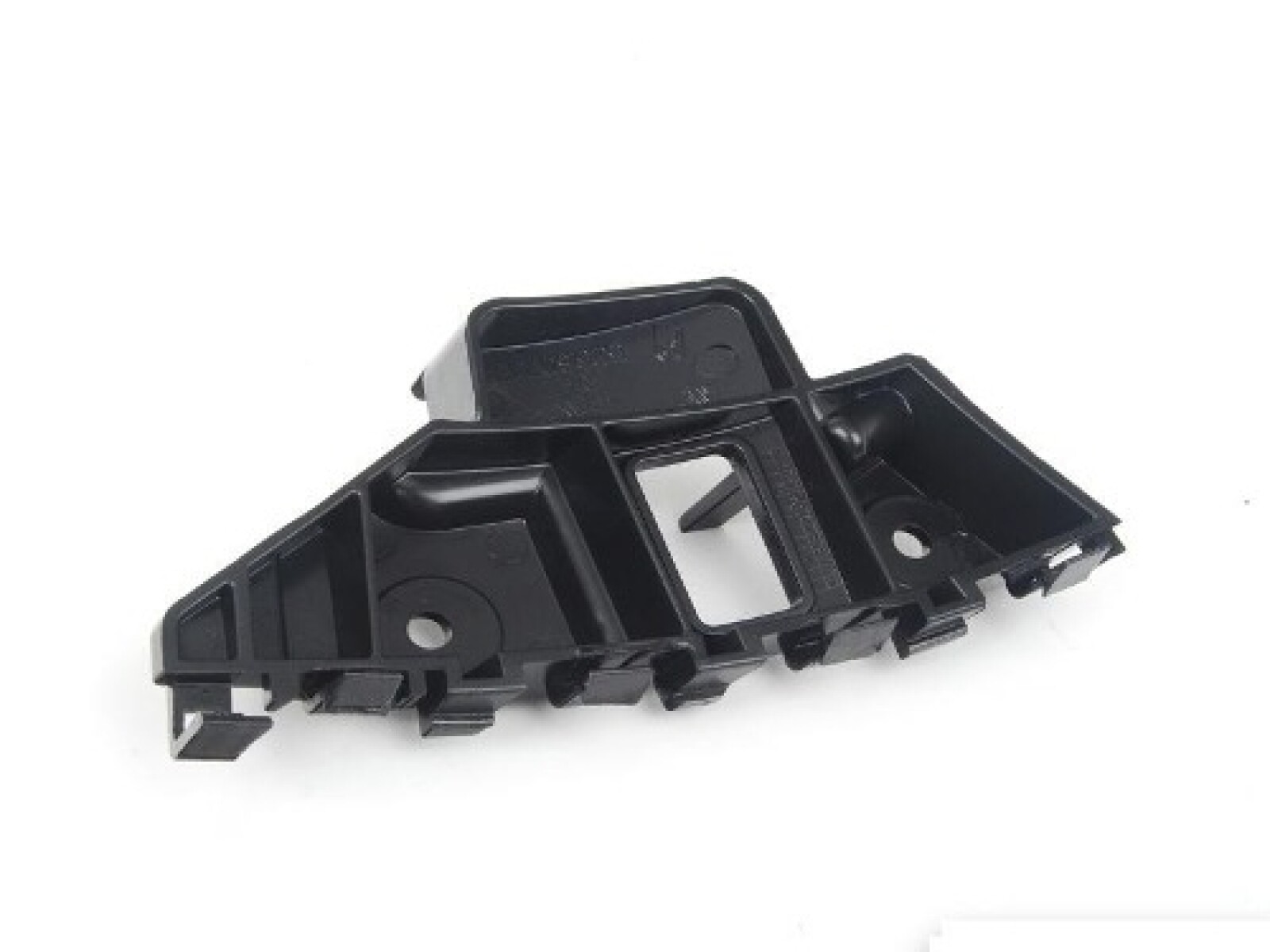 SOPORTE DE PARAGOLPE DELANTERO IZQUIERDO VENTO 06 