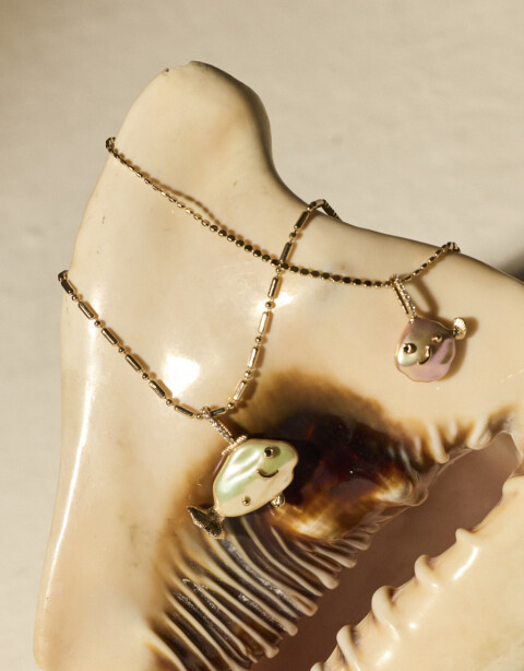 Cadena Corta con Dije Playa Collar Con Dije Pez Perlado - Dorado