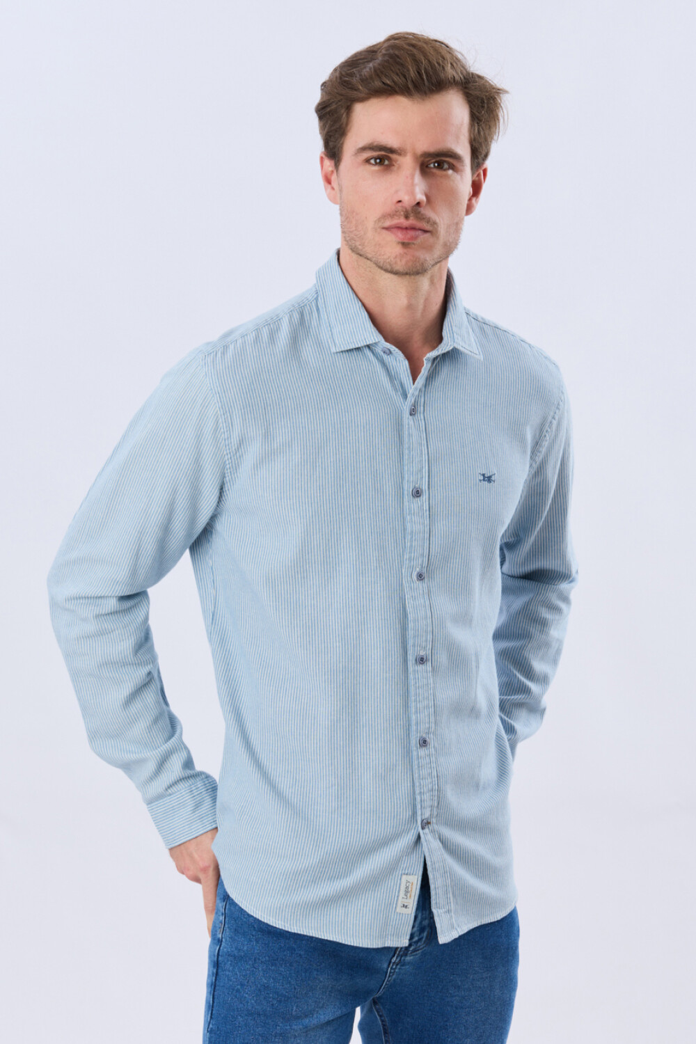 CAMISA RAYADA DE LINO Azul
