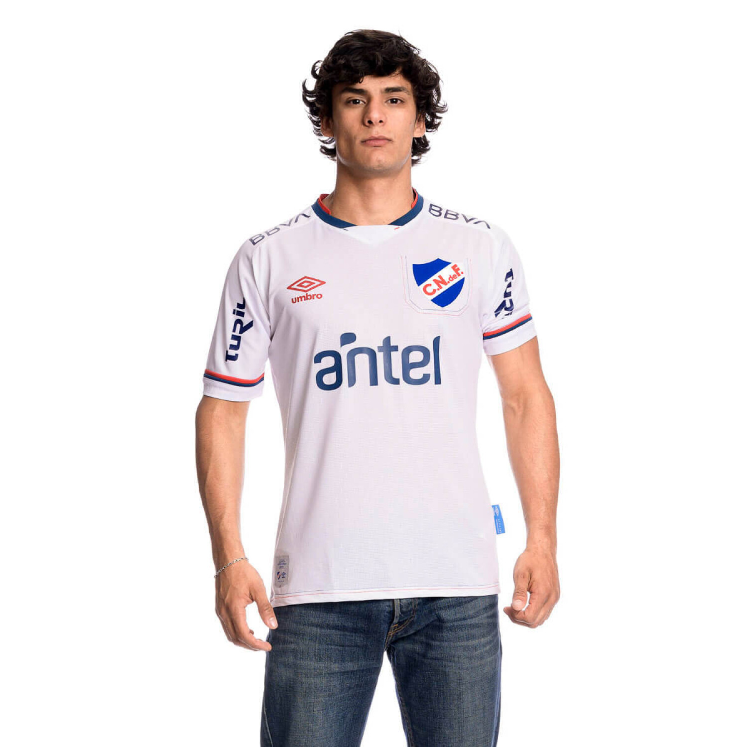 Suarez Club Nacional de Football Umbro Jersey Shirt Camiseta BNWT L