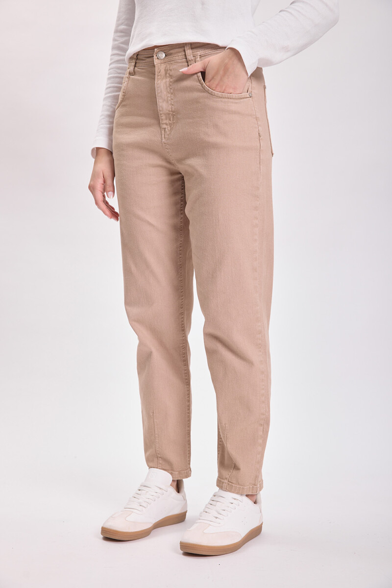 Pantalón jean carrot Beige