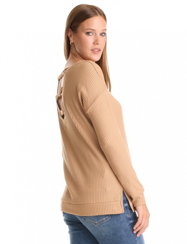 Remera Escote Espalda TOSTADO