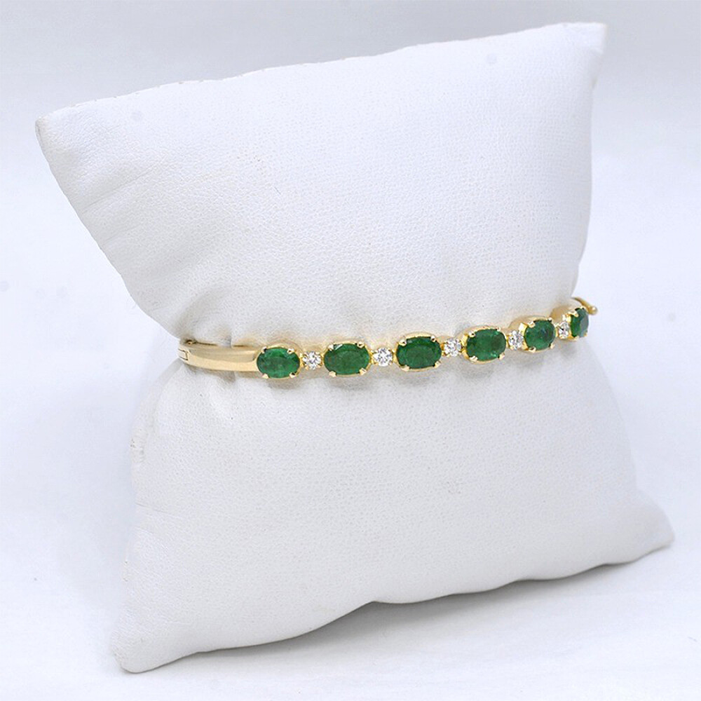 Pulsera En Oro 18K Con Brillantes Y Esmeraldas Pulsera En Oro 18K Con Brillantes Y Esmeraldas