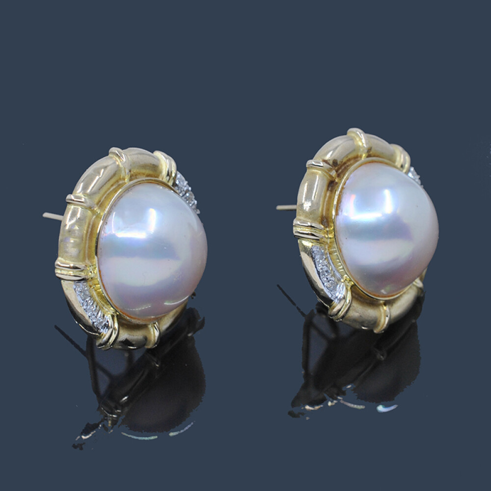 Caravanas clips en oro 14k con madre perla y brillantes Caravanas clips en oro 14k con madre perla y brillantes