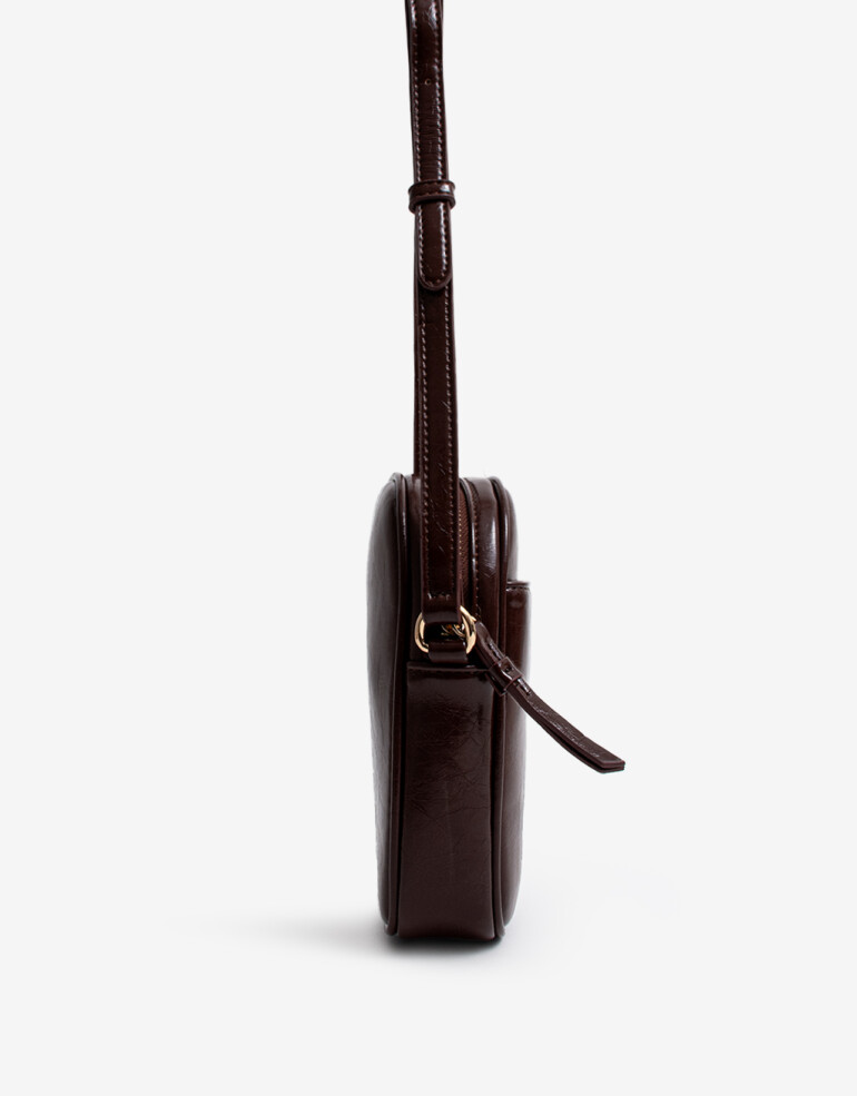 Complemento Marroquinería Porta Celular Con Bolsillo Delantero - Marron Chocolate