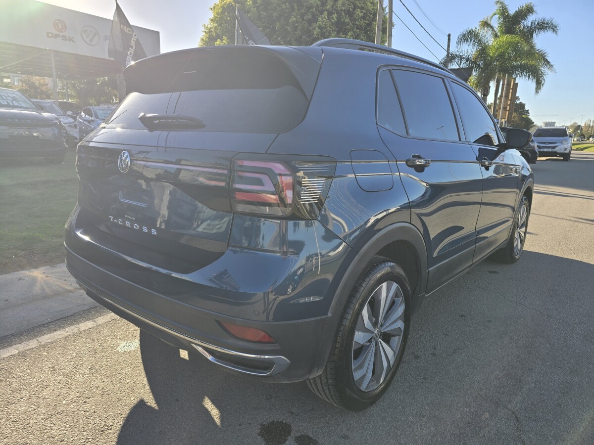Volkswagen T-Cross Comfortline 1.6 AT| Permuta / Financia Volkswagen T-Cross Comfortline 1.6 AT| Permuta / Financia