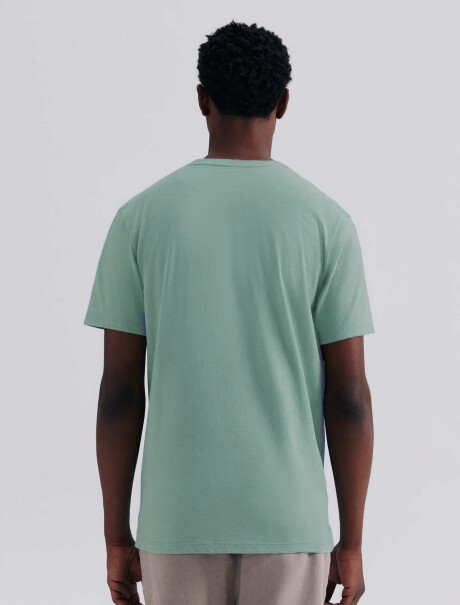 CAMISETA BÁSICA MANGA CORTA CUELLO EN V VERDE CLARO