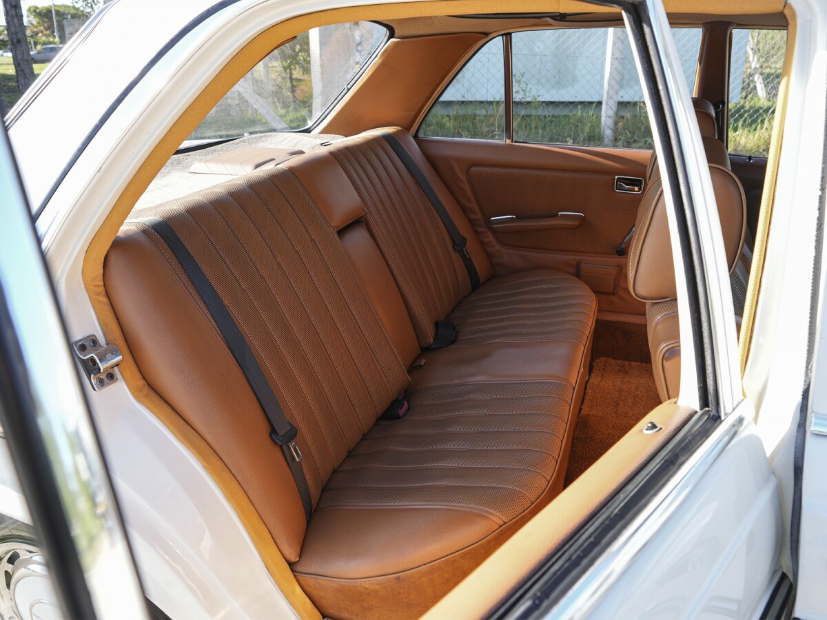 Mercedes-Benz 250S | Permuta / Financia Mercedes-Benz 250S | Permuta / Financia