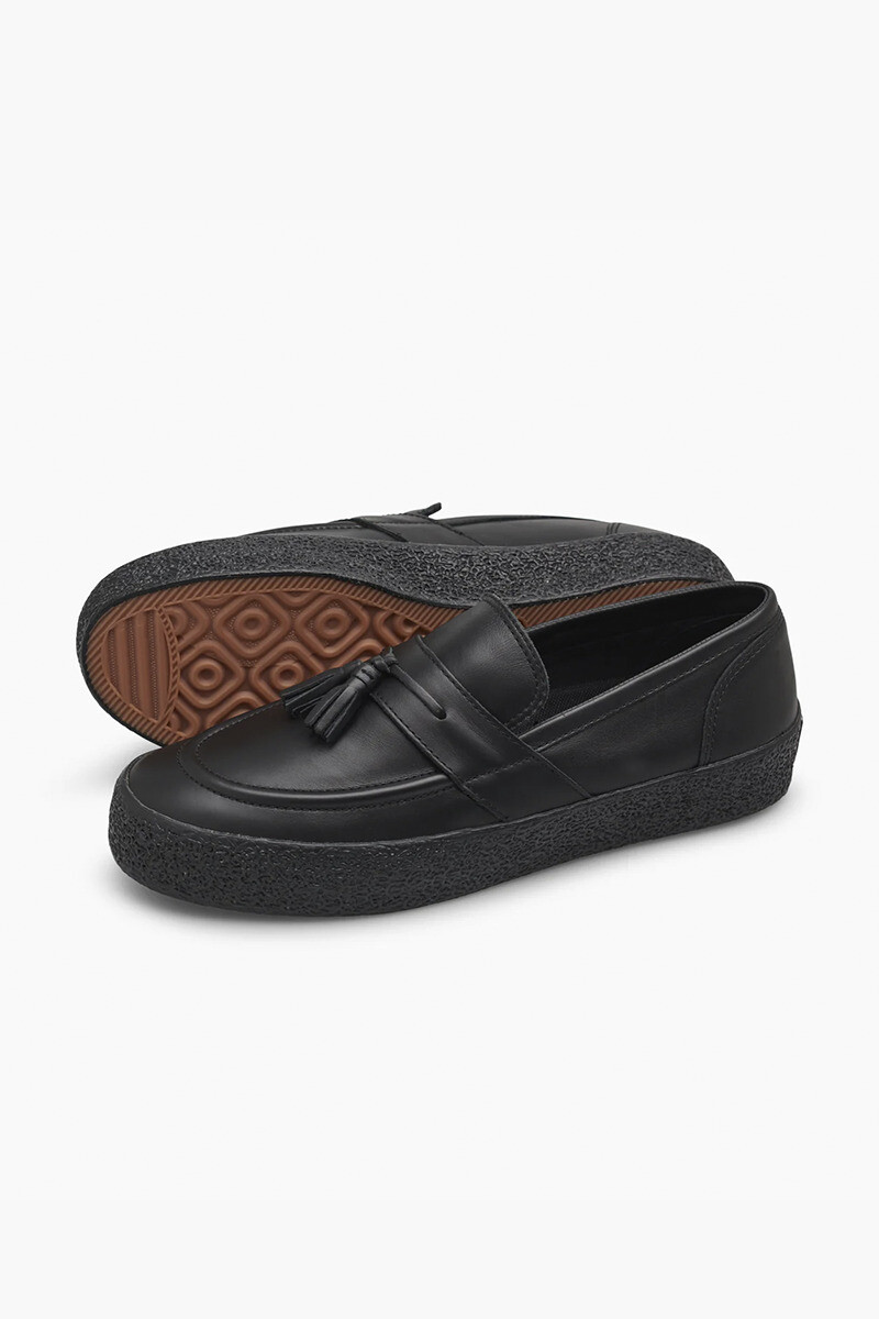 VM005 Loafer Negro