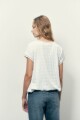 Remera escote base con estampa puff print blanco