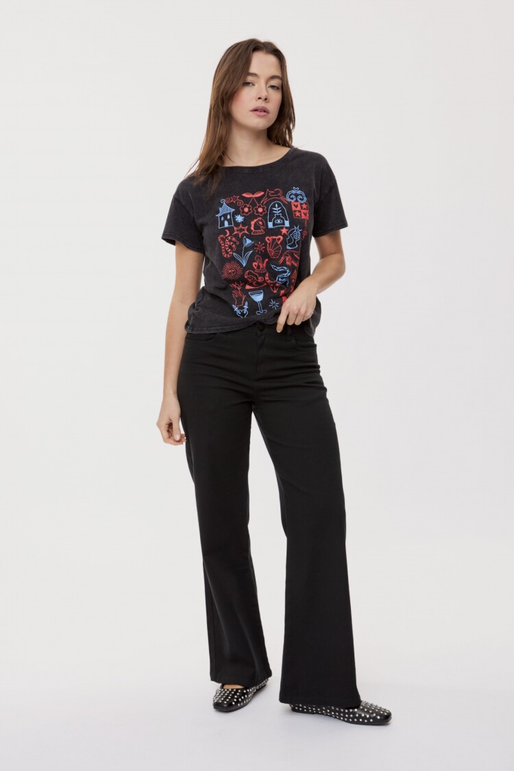 REMERA MAGNAR Negro