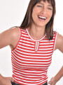 MUSCULOSA GUIONES ROJO
