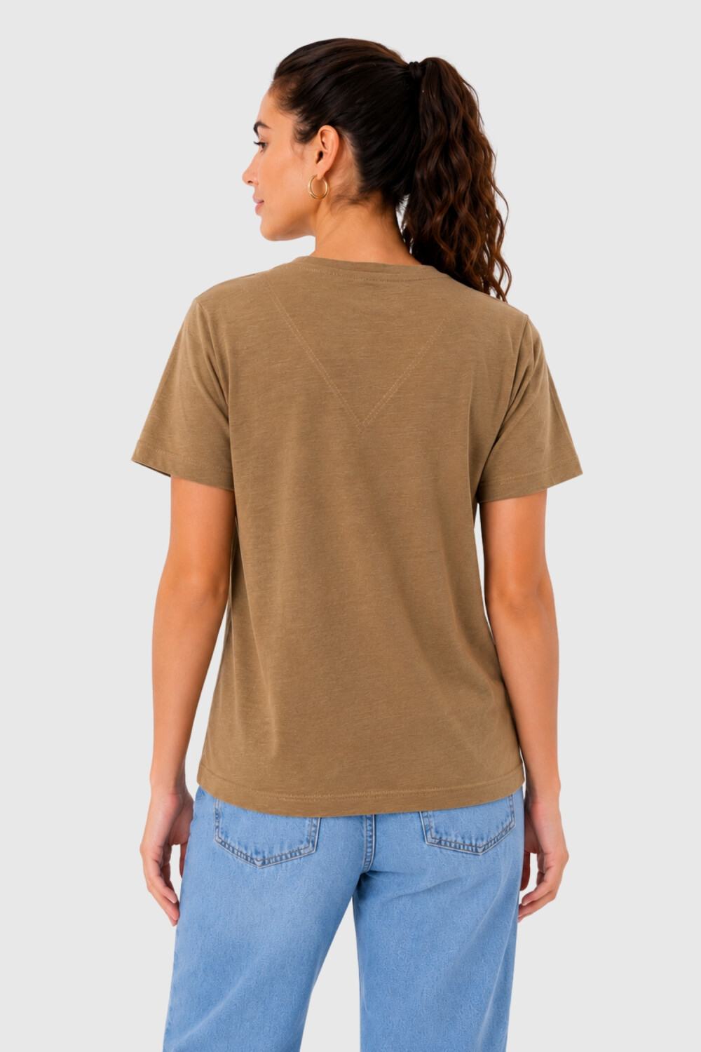 Remera Blumi Beige Oscuro