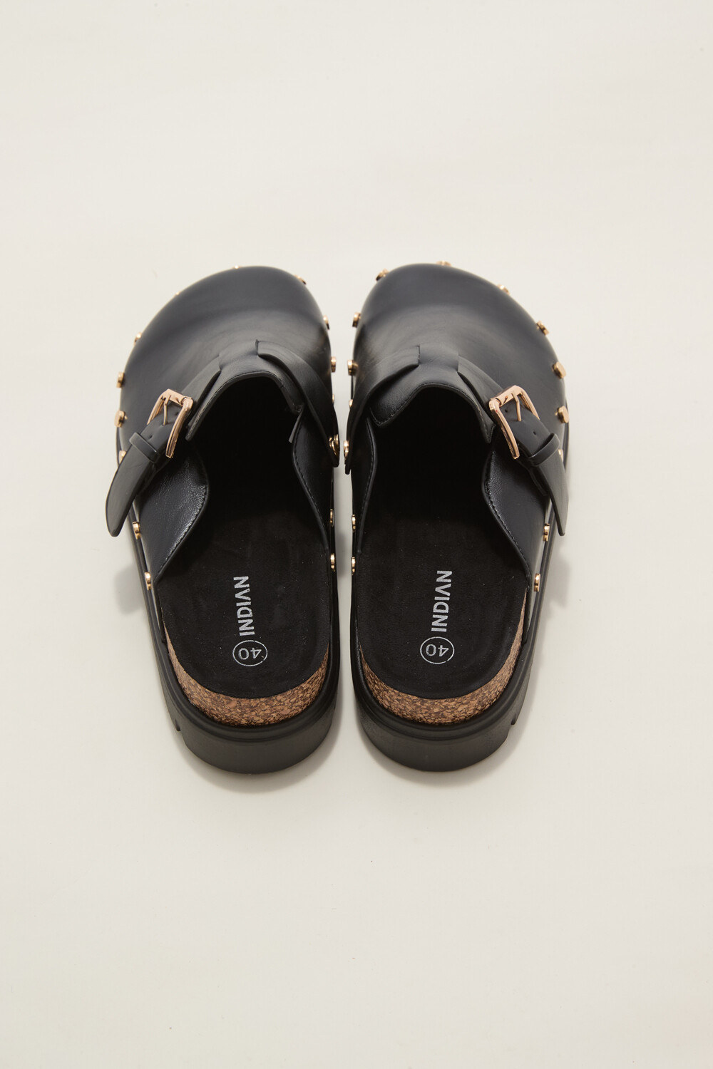 Suecos Camilucha Negro