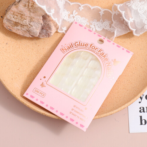 Pegamento Para Uñas Postizas - 240 Unidades Pegamento Para Uñas Postizas - 240 Unidades