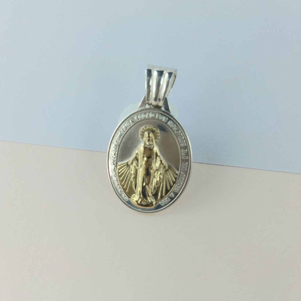 Medalla religiosa de plata 925 y double en oro 18 ktes, MILAGROSA.B 