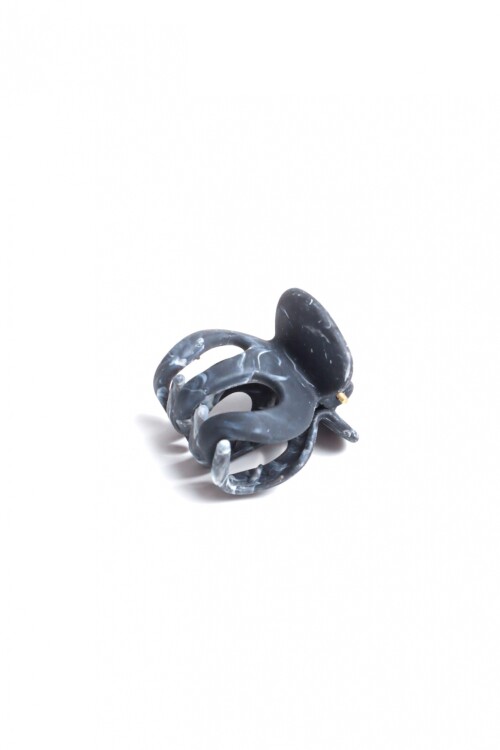 Broche Becerra Negro