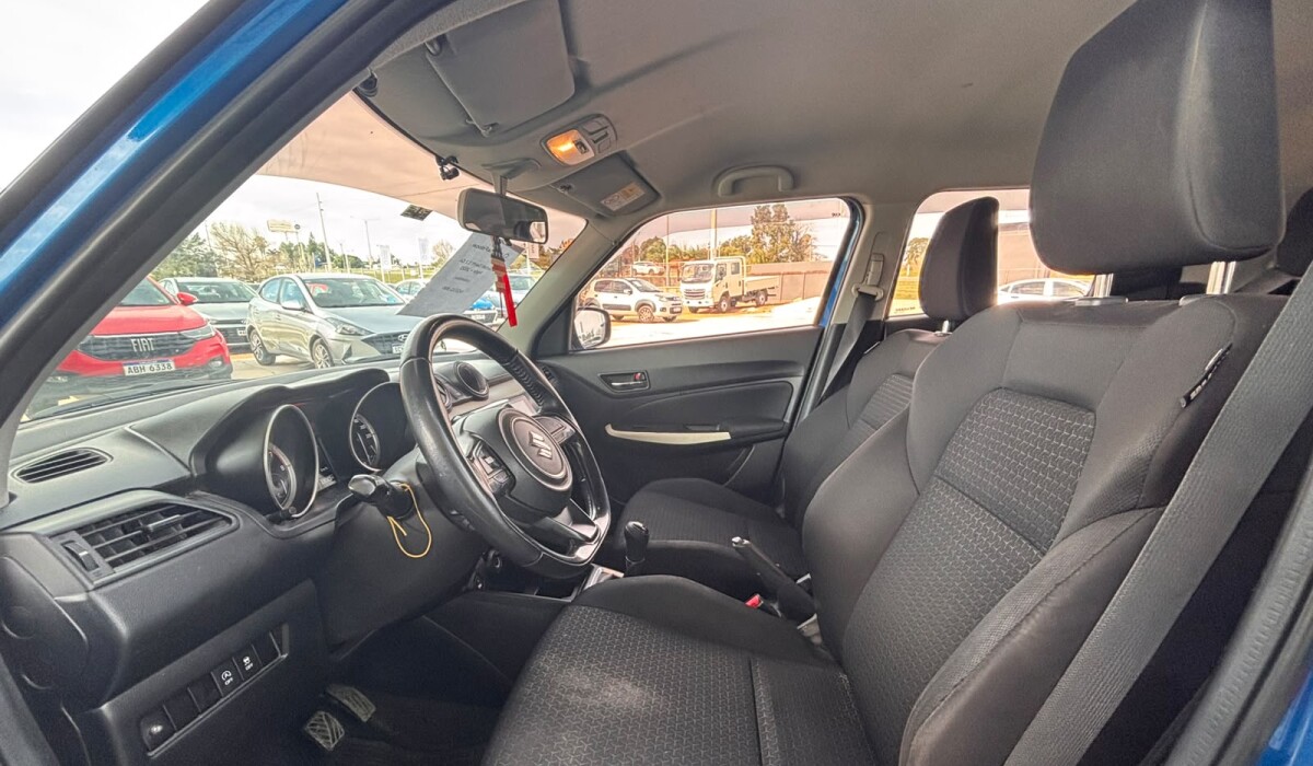 Suzuki Swift 1.2 GL Hybr - 2022 Suzuki Swift 1.2 GL Hybr - 2022