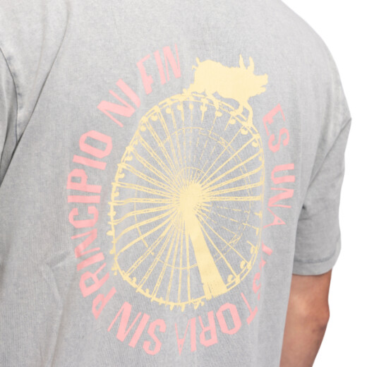 Remera La isla x La Vela - Sin Principio Ni Fin Remera La isla x La Vela - Sin Principio Ni Fin