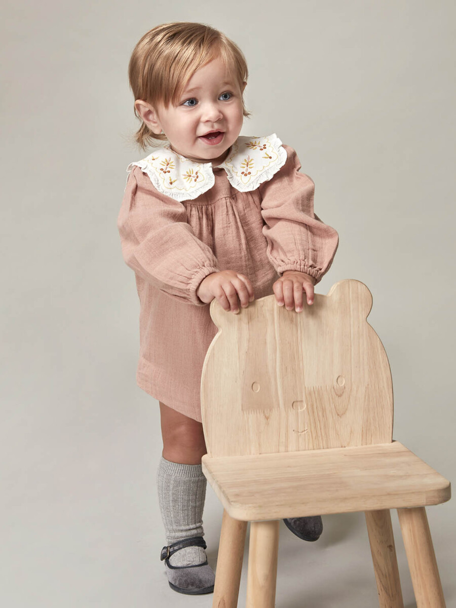 Vestido Con Cuello Bordado Nude