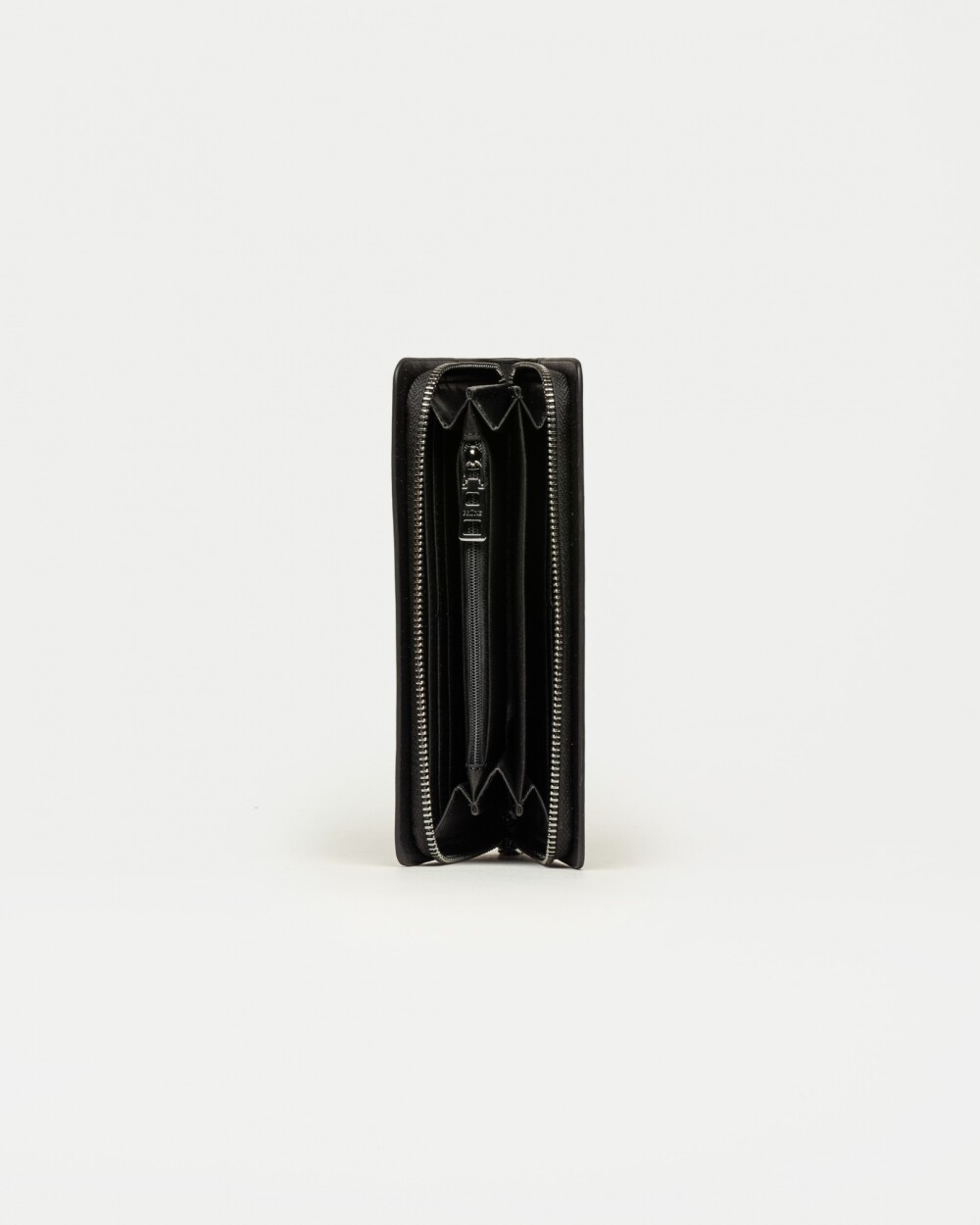 Billetera Mint en efecto cuero Negro