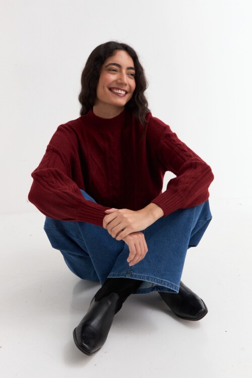 Sweater escote redondo con ochos ROJO