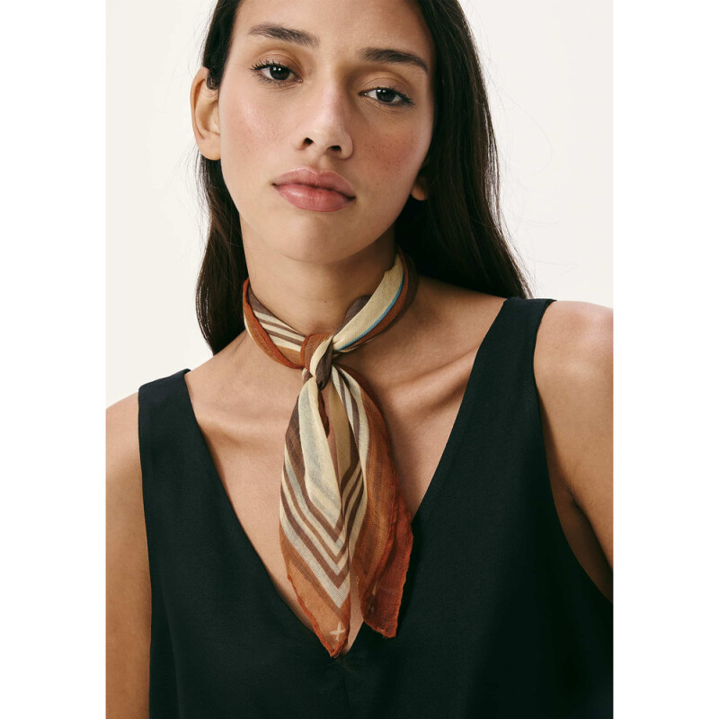 BLUSA SM FEM PRETO ESCURO