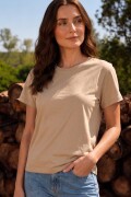 Remera Básica. Beige
