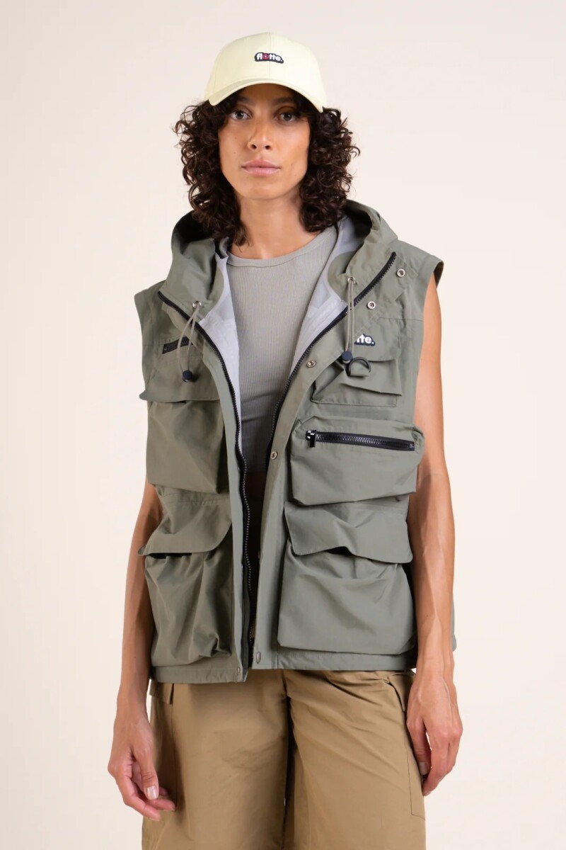 CHAQUETA IMPERMEABLE SAINT CYR Kaki