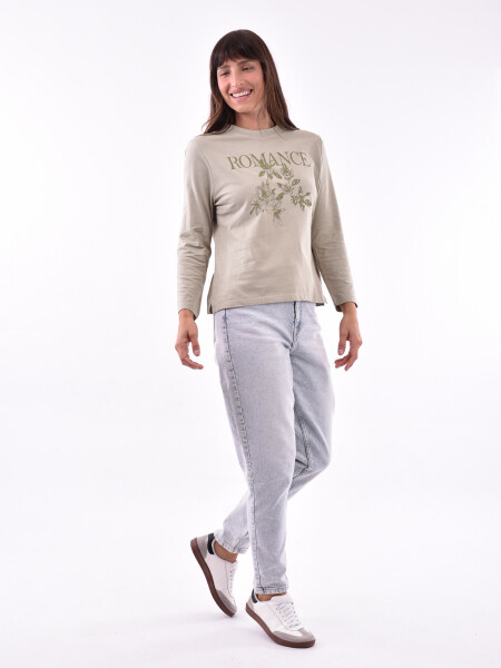 REMERA MALMO VARIANTE 6