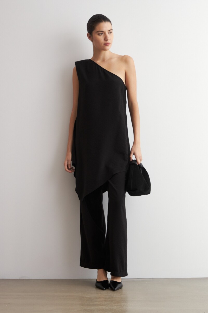 Top asimetrico - negro 