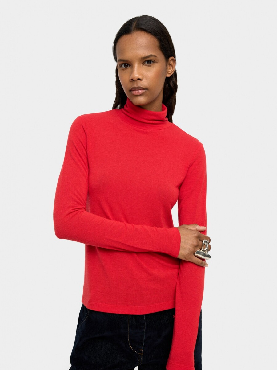 Top Manga Larga Cuello Alto rojo