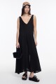VESTIDO ESCOTE V Negro