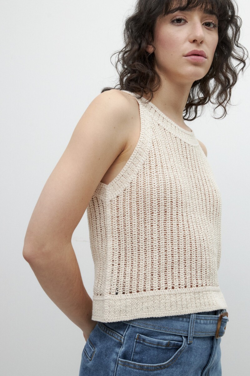 Top tejido crochet beige