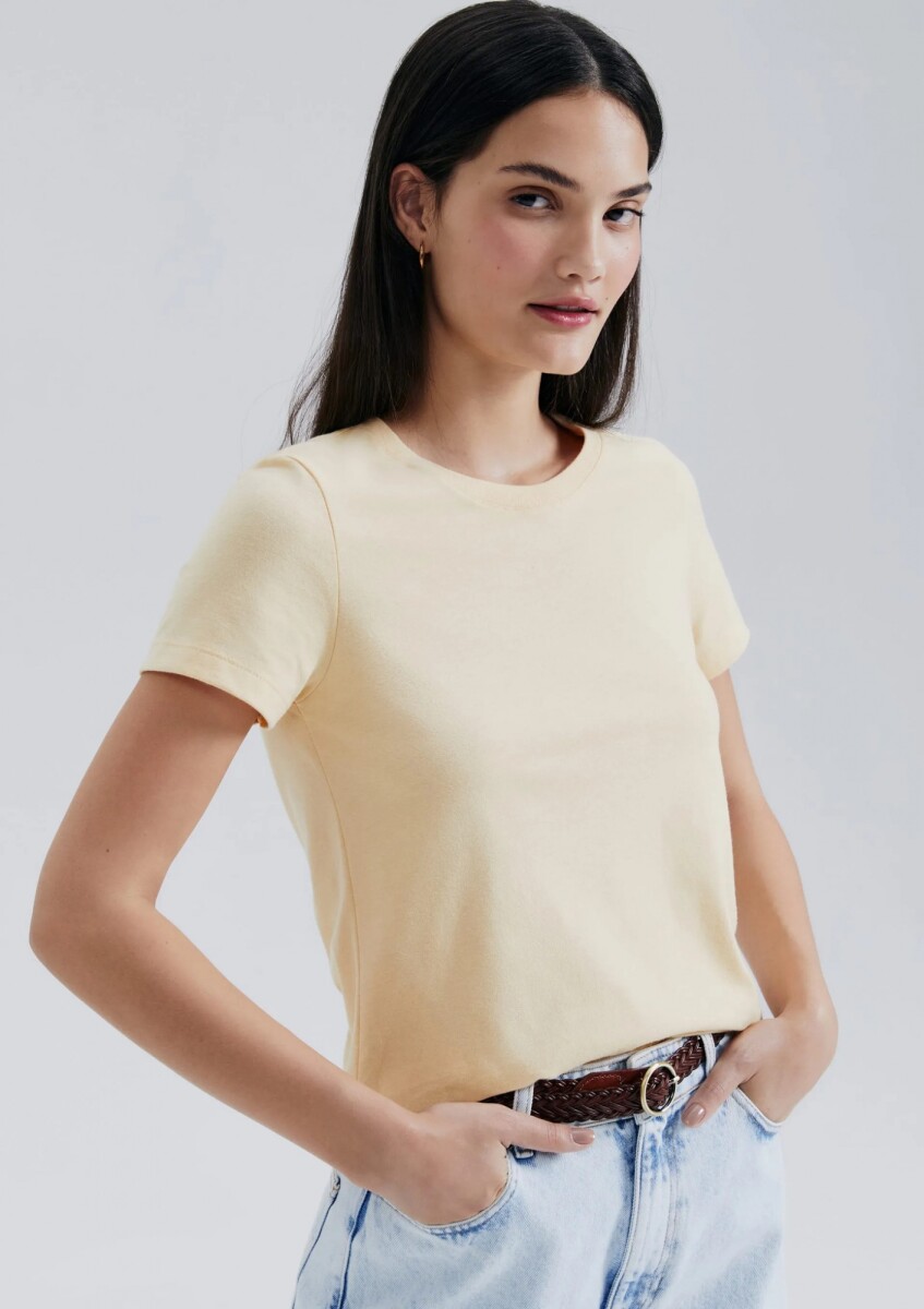 CAMISETA BÁSICA DE ALGODÓN - AMARILLO 