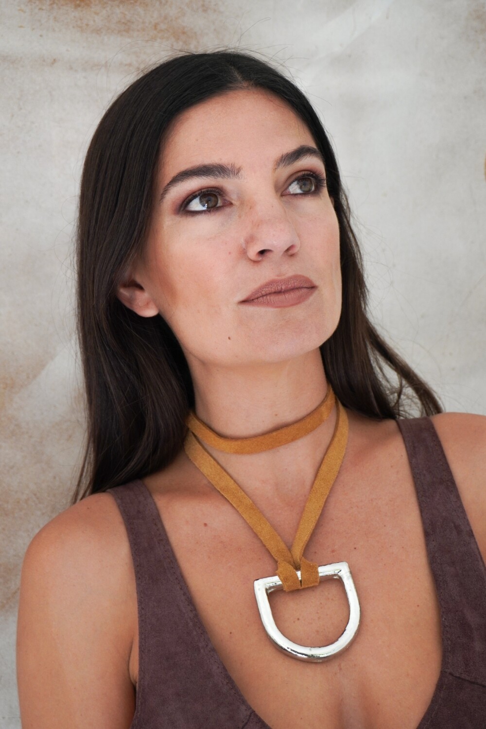 Estribo Tiento Necklace Camel Plateado