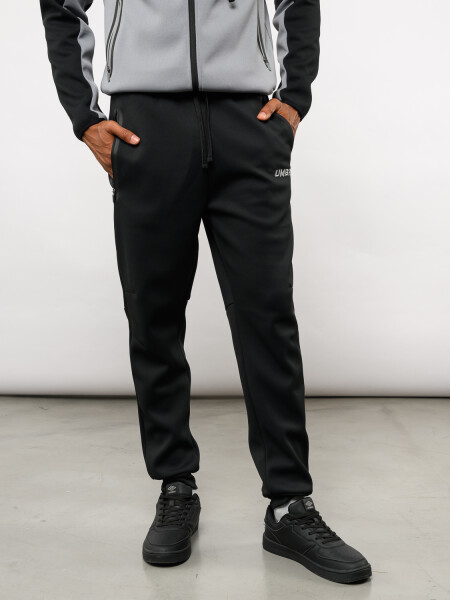 Pantalón Downtown Umbro Hombre 002