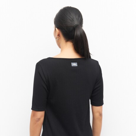 REMERA ALEXIA Negro