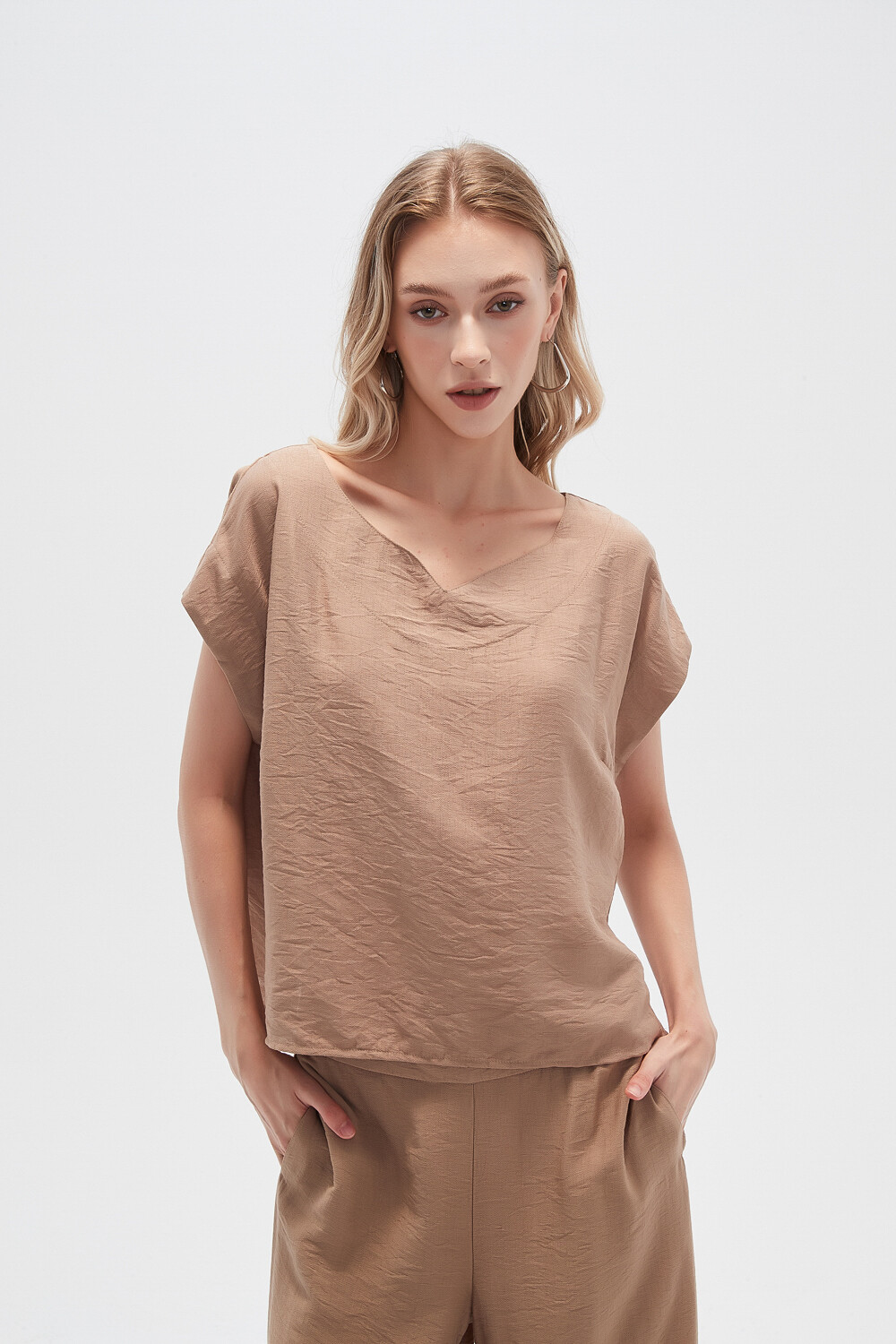 Blusa Elaisa Beige Oscuro