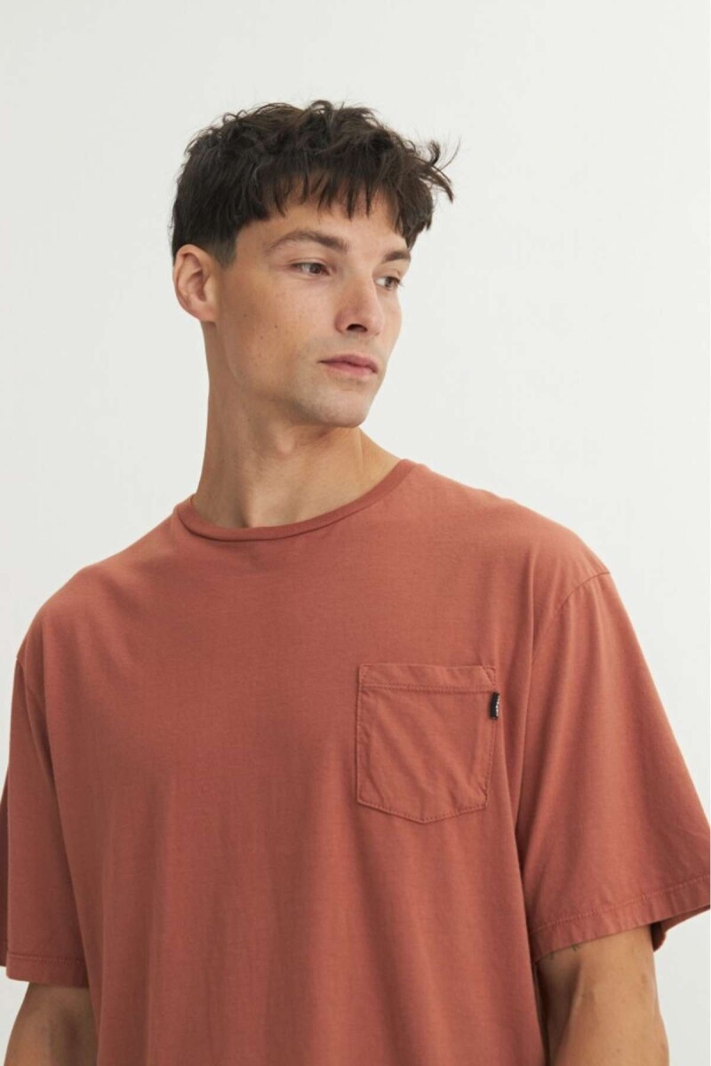 Remera Simu - Marron 