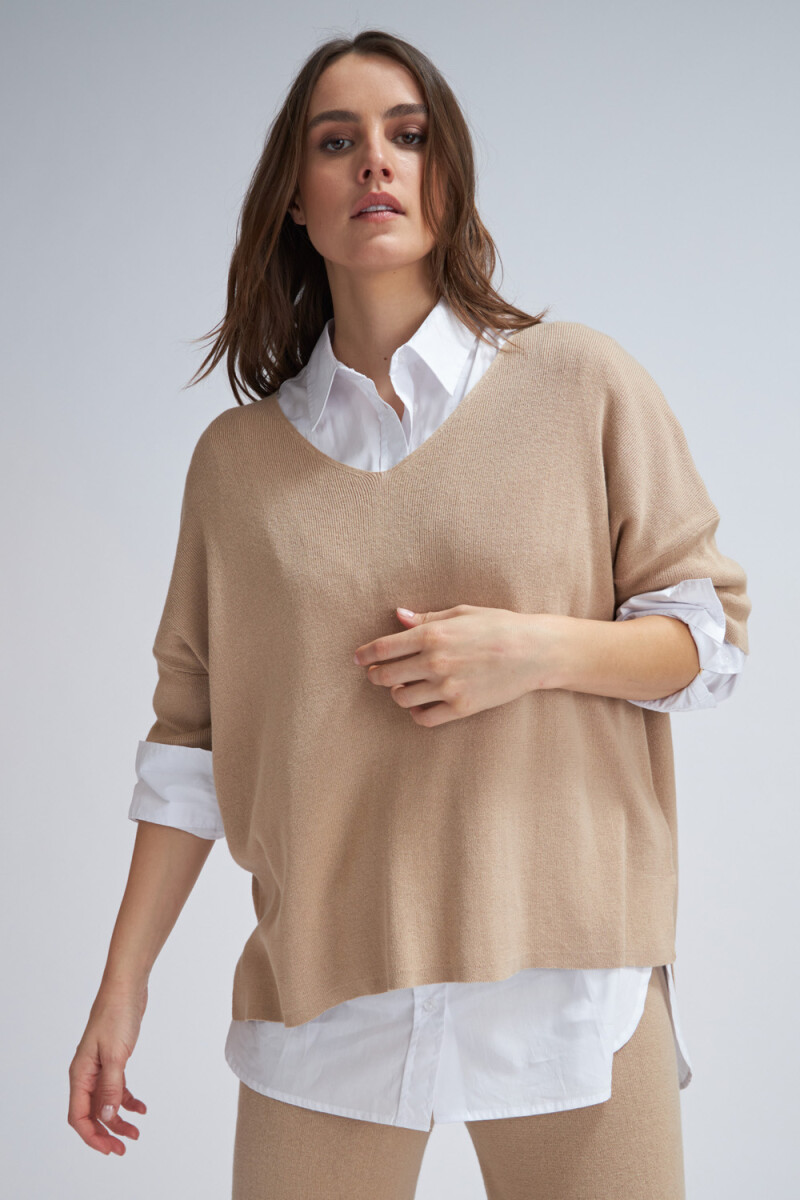 Camiseta manga corta escote en V tejida Beige