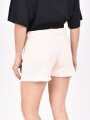 SHORT TILA CREMA