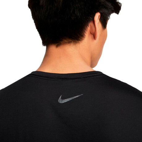 Remera Nike Training Hombre NY DF SS Core S/C