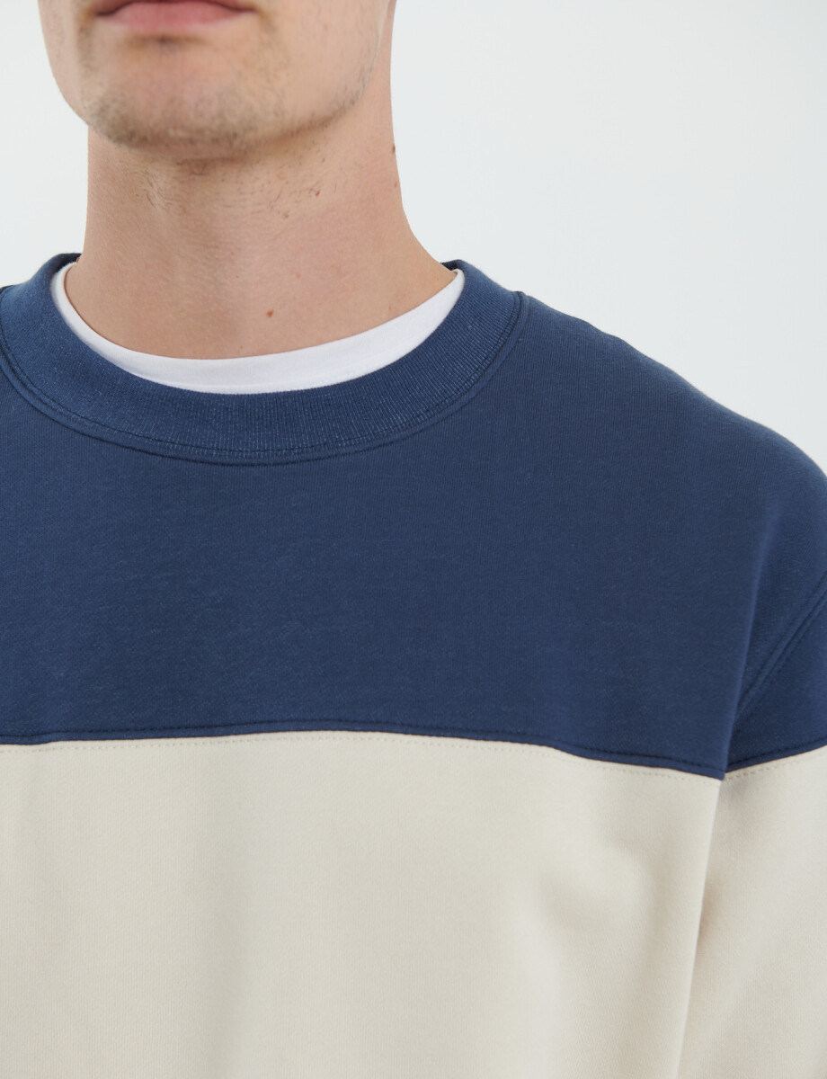 470916 SWEATER HARRY Natural/azul